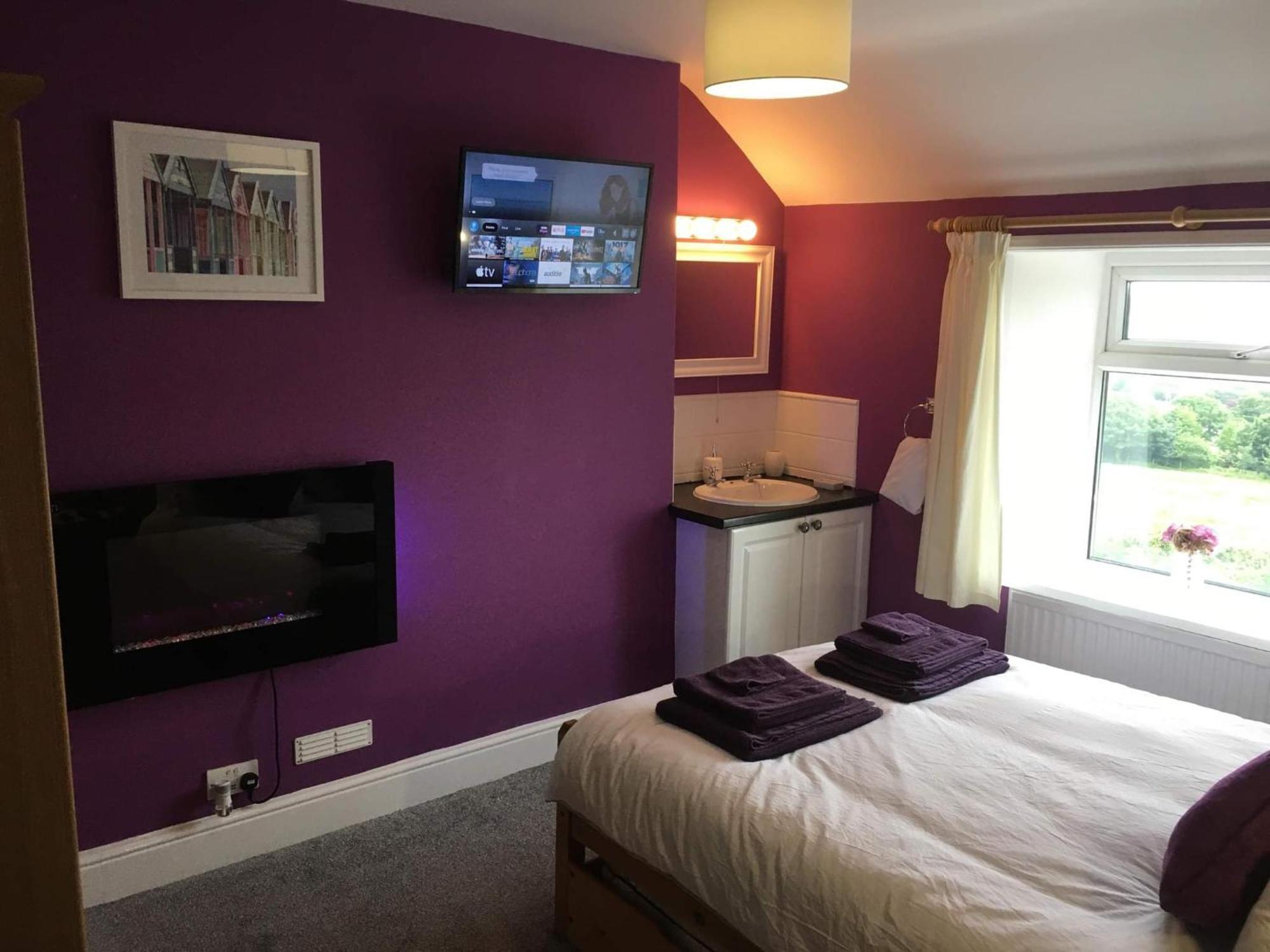 Moonraker Private Room In Our Cosy Cottage Home St Austell Extérieur photo
